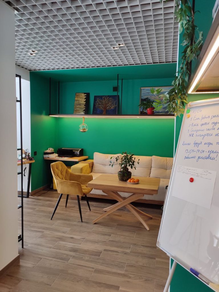 Творча студія GoldenFox в Івано-Франківську